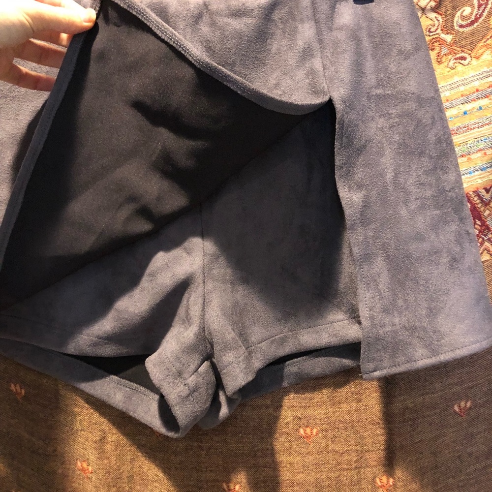 Skort - Picture 2 of 4